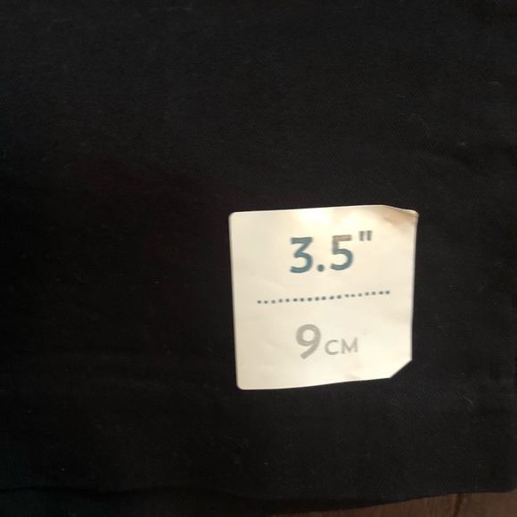 ❌❌SOLD❌❌NWT* 2 Pairs of Old Navy Size 0! Mid Rise! - Picture 3 of 4